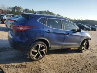 2020 Nissan Rogue Sport SL with VIN JN1BJ1CV0LW265170, listed as a Copart auction lot 48436135 with 77,238 mi miles and Clean Title. Bid and sale history available at carsss.com. Image 3.