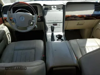 2003 Lincoln Navigator Luxury with VIN 5LMFU28R33LJ50757, listed as a Copart auction lot 57637585 with 83,066 mi miles and Salvage title. Bid and sale history available at DreamBid. Image 8.