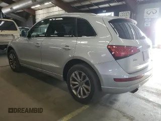 2013 Audi Q5 Premium with VIN WA1CFAFP7DA065248, listed as a Copart auction lot 86197744 with 200,492 mi miles and Salvage Title. Bid and sale history available at carsss.com. Image 2.
