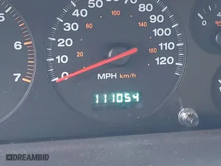2001 Jeep Grand Cherokee Laredo with VIN 1J4GW48N21C730703, listed as a IAAI auction lot 41581667 with 111,054 mi miles. Bid and sale history available at carsss.com. Image 16.