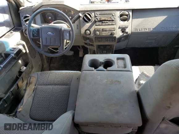 2012 Ford F-350 XL z VIN 1FT8W3BT0CEB74099, wystawiony jako Copart lot #47470204 z przebiegiem 172 041 mil mil oraz Szkoda całkowita • Salvage title. Historia ofert i sprzedaży dostępna na DreamBid. Obrazek 8.