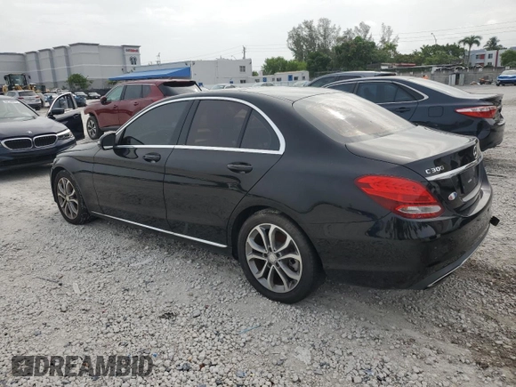 2017 Mercedes-Benz C 300 z VIN 55SWF4JB5HU197727, wystawiony jako Copart lot #62856795 z przebiegiem Nie podano mil oraz Czysty tytuł • Clean title. Historia ofert i sprzedaży dostępna na DreamBid. Obrazek 2.