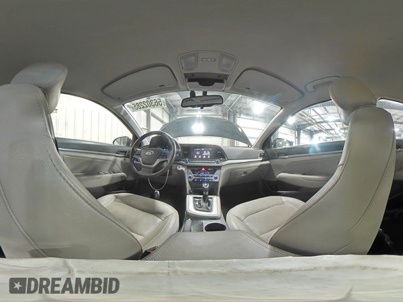 2017 Hyundai Elantra SE z VIN 5NPD84LF5HH002214, wystawiony jako Copart lot #56302285 z przebiegiem 135 856 mil mil oraz Szkoda całkowita • Salvage title. Historia ofert i sprzedaży dostępna na DreamBid. Obrazek 14.
