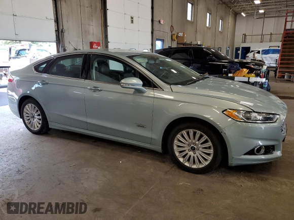 2013 Ford Fusion Titanium with VIN 3FA6P0SU3DR284760, listed as a Copart auction lot 62600625 with 109,143 mi miles and Clean title. Bid and sale history available at DreamBid. Image 4.