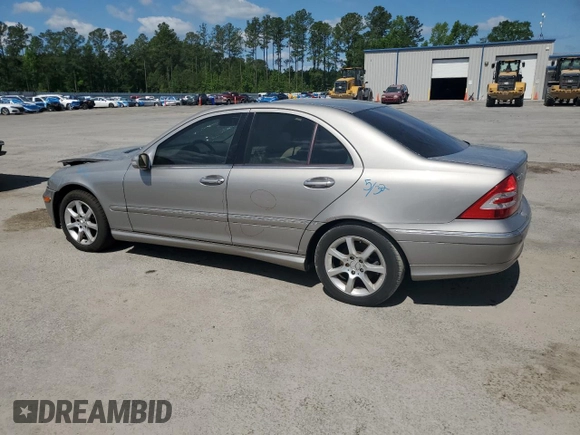 2007 Mercedes-Benz C 350 Sport z VIN WDBRF56H47F886961, wystawiony jako Copart lot #54680545 z przebiegiem 118 218 mil mil oraz Szkoda całkowita • Salvage title. Historia ofert i sprzedaży dostępna na DreamBid. Obrazek 2.