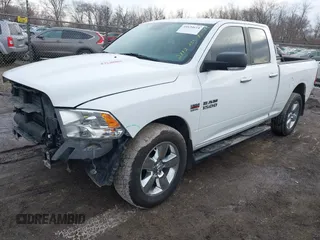 2017 Ram 1500 Big Horn z VIN 1C6RR7GT2HS721143, wystawiony jako IAAI lot #41634614 z przebiegiem 141 991 mil mil oraz . Historia ofert i sprzedaży dostępna na DreamBid. Obrazek 2.