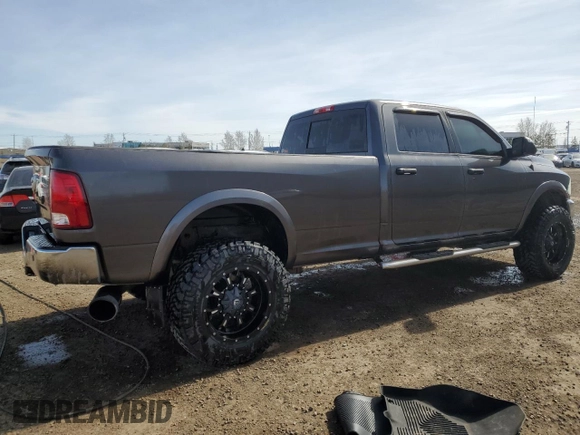 2014 Ram 2500 SLT with VIN 3C6UR5JL5EG229720, listed as a Copart auction lot 53374185 with 325,301 mi miles and Clean Title. Bid and sale history available at carsss.com. Image 3.