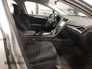 2014 Ford Fusion SE Hybrid с VIN 3FA6P0LU1ER227571, выставлен на аукционе IAAI как лот 42391487 с пробегом 127 979 миль миль и . История ставок и продаж доступна на DreamBid. Изображение 5.