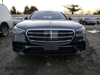 2022 Mercedes-Benz S 580 z VIN W1K6G7GB1NA119379, wystawiony jako Copart lot #72932952 z przebiegiem 2962 mil mil oraz . Historia ofert i sprzedaży dostępna na DreamBid. Obrazek 5.