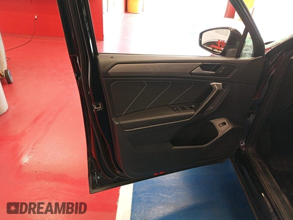 2024 Volkswagen Tiguan SE с VIN 3VV3B7AX4RM076330, выставлен на аукционе IAAI как лот 42796195 с пробегом 25 282 миль миль и . История ставок и продаж доступна на DreamBid. Изображение 35.