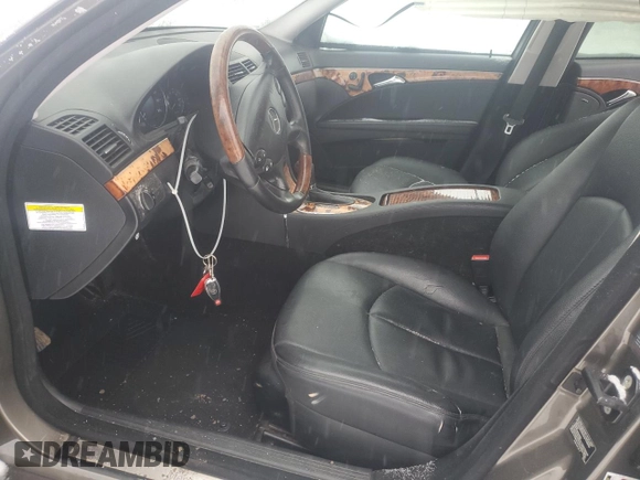2009 Mercedes-Benz E 350 with VIN WDBUH87X99B438401, listed as a Copart auction lot 43974375 with 236,551 mi miles and Salvage Title. Bid and sale history available at DreamBid. Image 7.