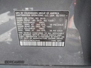 2022 Volkswagen Atlas SE z VIN 1V2JR2CA7NC523045, wystawiony jako IAAI lot #42072173 z przebiegiem 49 943 mil mil oraz . Historia ofert i sprzedaży dostępna na DreamBid. Obrazek 9.
