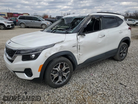 2021 Kia Seltos EX with VIN KNDERCAA1M7228820, listed as a Copart auction lot 50315725 with 44,061 mi miles and Salvage Title. Bid and sale history available at carsss.com. Image 1.