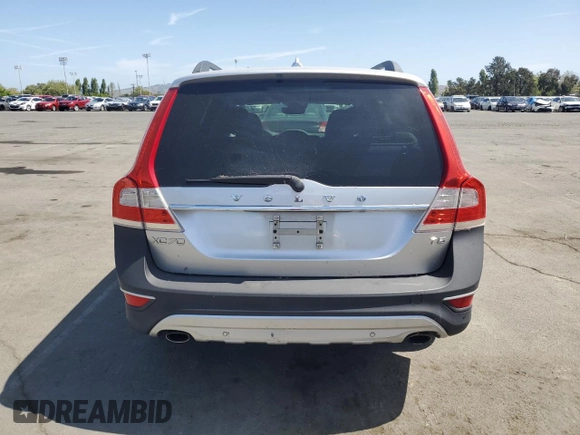 2015 Volvo XC70 T5 Drive-E Premier with VIN YV440MBK0F1219807, listed as a Copart auction lot 54092385 with 150,397 mi miles and Clean Title. Bid and sale history available at DreamBid. Image 6.