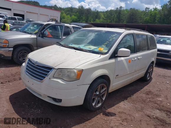 2008 Chrysler Town & Country Touring with VIN 2A8HR54P68R844616, listed as a IAAI auction lot 42020454 with 1 mi miles. Bid and sale history available at carsss.com. Image 2.