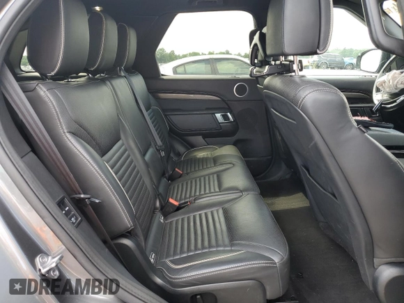 2018 Land Rover Discovery HSE Luxury with VIN SALRT2RV6JA074679, listed as a Copart auction lot 61619354 with 123,180 mi miles and Salvage Title. Bid and sale history available at carsss.com. Image 11.