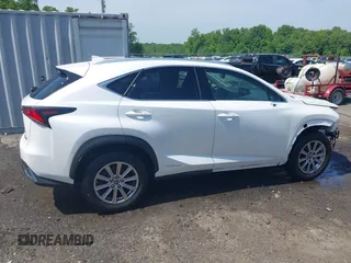 2021 Lexus NX 300h z VIN JTJDJRDZXM2167453, wystawiony jako IAAI lot #42276063 z przebiegiem 62 179 mil mil oraz . Historia ofert i sprzedaży dostępna na DreamBid. Obrazek 14.