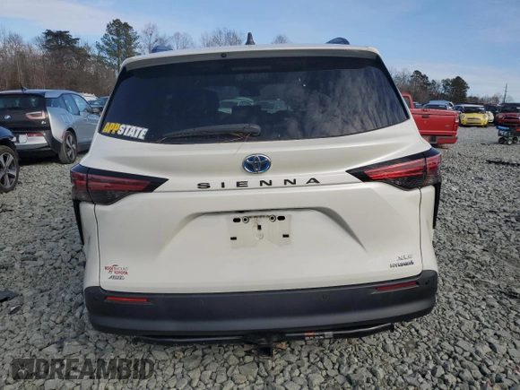 2021 Toyota Sienna XLE with VIN 5TDYSKFCXMS032595, listed as a Copart auction lot 43501975 with 97,162 mi miles and Non Repairable. Bid and sale history available at carsss.com. Image 6.