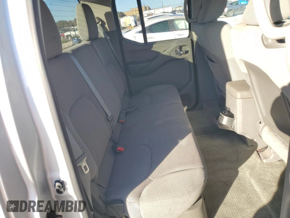 2013 Nissan Frontier SL z VIN 1N6AD0ER3DN753897, wystawiony jako Copart lot #81816784 z przebiegiem 212 485 mil mil oraz Czysty tytuł • Clean title. Historia ofert i sprzedaży dostępna na DreamBid. Obrazek 10.