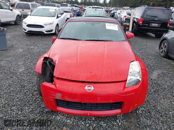 2004 Nissan 350Z Touring with VIN JN1AZ36AX4T011221, listed as a IAAI auction lot 41893947 with 89,112 mi miles. Bid and sale history available at carsss.com. Image 12.