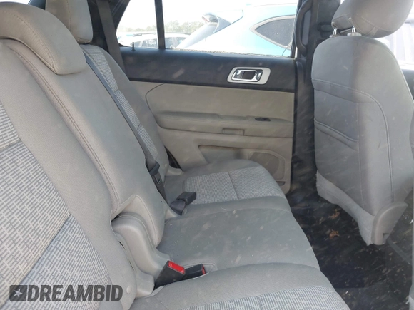 2014 Ford Explorer XLT with VIN 1FM5K7D81EGB44949, listed as a IAAI auction lot 41905062 with 282,358 mi miles. Bid and sale history available at carsss.com. Image 8.
