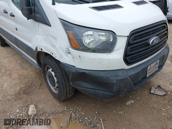 2019 Ford Transit z VIN 1FTYR2CM8KKA13993, wystawiony jako IAAI lot #41955116 z przebiegiem 91 395 mil mil oraz . Historia ofert i sprzedaży dostępna na DreamBid. Obrazek 6.