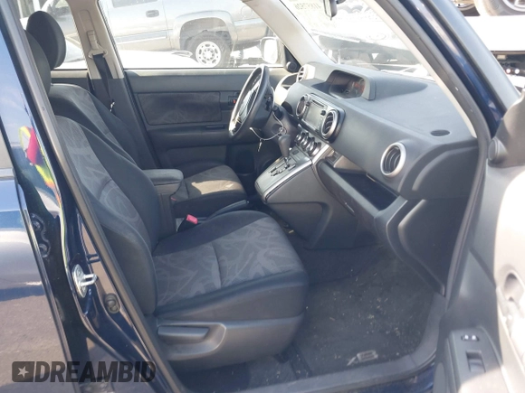 2015 Scion xB with VIN JTLZE4FE0FJ073685, listed as a IAAI auction lot 41857526 with 146,899 mi miles. Bid and sale history available at carsss.com. Image 5.