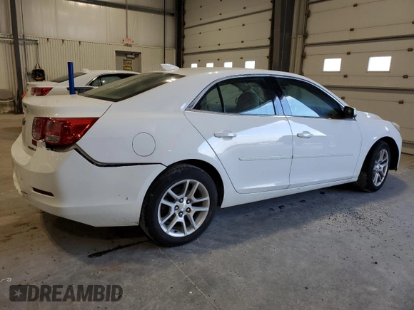 2015 Chevrolet Malibu LT with VIN 1G11C5SL2FF135592, listed as a Copart auction lot 53901415 with 231,300 mi miles and Clean Title. Bid and sale history available at DreamBid. Image 3.