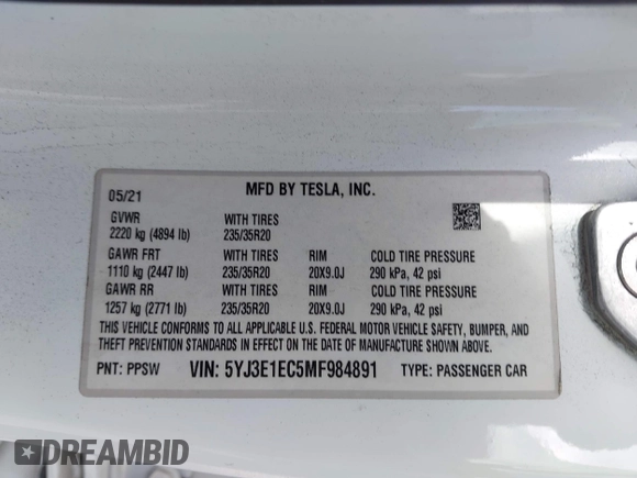 2021 Tesla Model 3 Performance z VIN 5YJ3E1EC5MF984891, wystawiony jako IAAI lot #42071151 z przebiegiem 72 883 mil mil oraz . Historia ofert i sprzedaży dostępna na DreamBid. Obrazek 9.