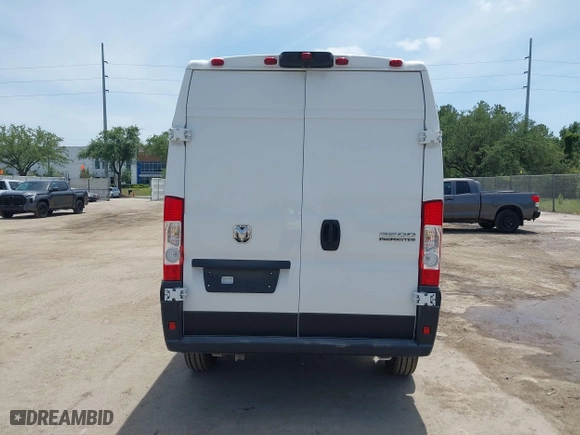 2025 Ram ProMaster Cargo Van Tradesman with VIN 3C6LRVCG2SE513485, listed as a IAAI auction lot 42070229 with 5,030 mi miles. Bid and sale history available at carsss.com. Image 17.