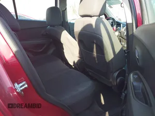 2015 Chevrolet Trax LS with VIN KL7CJKSB5FB061777, listed as a IAAI auction lot 41764889 with 179,410 mi miles. Bid and sale history available at carsss.com. Image 8.