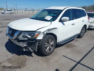2017 Nissan Pathfinder S with VIN 5N1DR2MN0HC643429, listed as a IAAI auction lot 41699208 with 157,364 mi miles. Bid and sale history available at carsss.com. Image 2.