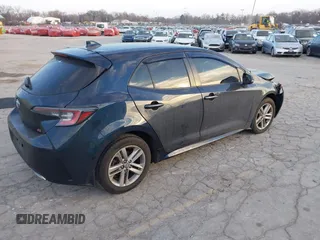 2021 Toyota Corolla Hatchback SE with VIN JTNB4MBE4M3105881, listed as a IAAI auction lot 41017358 with 109,532 mi miles. Bid and sale history available at carsss.com. Image 4.