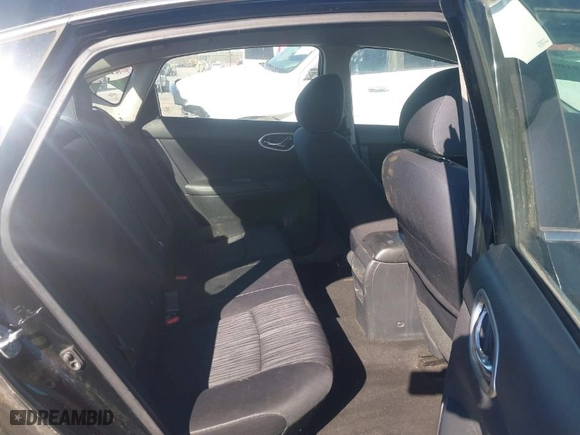 2016 Nissan Sentra SR with VIN 3N1AB7AP2GL645817, listed as a IAAI auction lot 41810995 with 112,005 mi miles. Bid and sale history available at carsss.com. Image 8.