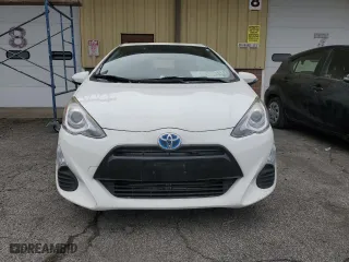 2016 Toyota Prius c One with VIN JTDKDTB30G1125235, listed as a Copart auction lot 53061225 with 99,171 mi miles and Clean Title. Bid and sale history available at carsss.com. Image 5.