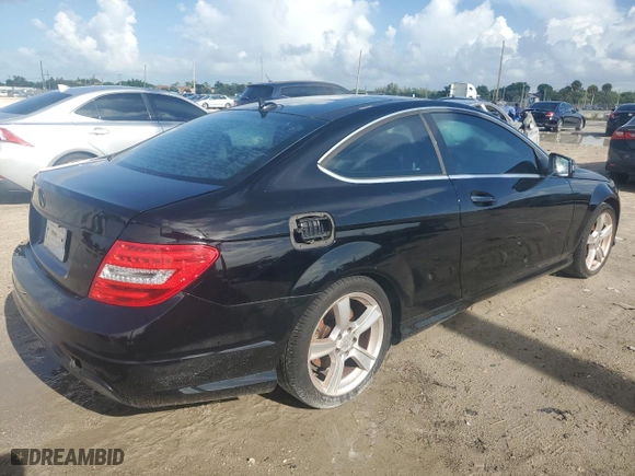 2015 Mercedes-Benz C-Class C 250 with VIN WDDGJ4HB0FG348914, listed as a Copart auction lot 68771984 with 90,403 mi miles and Clean Title. Bid and sale history available at carsss.com. Image 3.