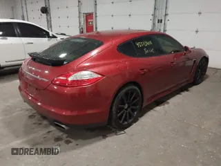 2011 Porsche Panamera с VIN WP0AA2A70BL020775, выставлен на аукционе IAAI как лот 42310608 с пробегом 101 802 миль миль и . История ставок и продаж доступна на DreamBid. Изображение 4.
