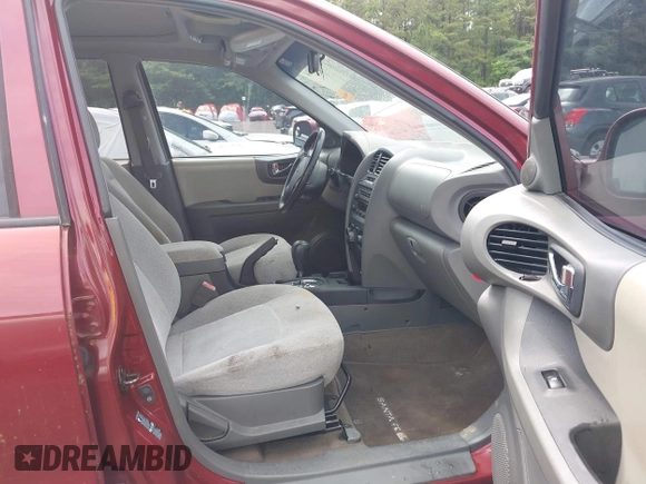 2005 Hyundai Santa Fe GLS with VIN KM8SC13D85U928056, listed as a IAAI auction lot 42366014 with 131,732 mi miles and . Bid and sale history available at DreamBid. Image 5.
