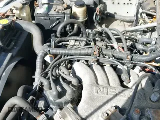 2003 Nissan Frontier XE z VIN 1N6ED26Y83C452152, wystawiony jako IAAI lot #41543451 z przebiegiem 123 238 mil mil oraz . Historia ofert i sprzedaży dostępna na DreamBid. Obrazek 13.