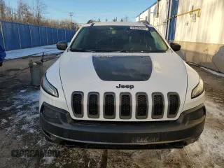 2018 Jeep Cherokee с VIN 102547, выставлен на аукционе Copart как лот 89296925 с пробегом 151 428 миль миль и Чистый • Clean title. История ставок и продаж доступна на DreamBid. Изображение 5.