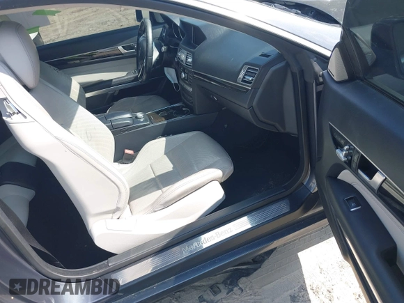 2014 Mercedes-Benz E 350 with VIN WDDKJ5KB0EF278800, listed as a IAAI auction lot 42222800 with 154,170 mi miles and . Bid and sale history available at DreamBid. Image 5.