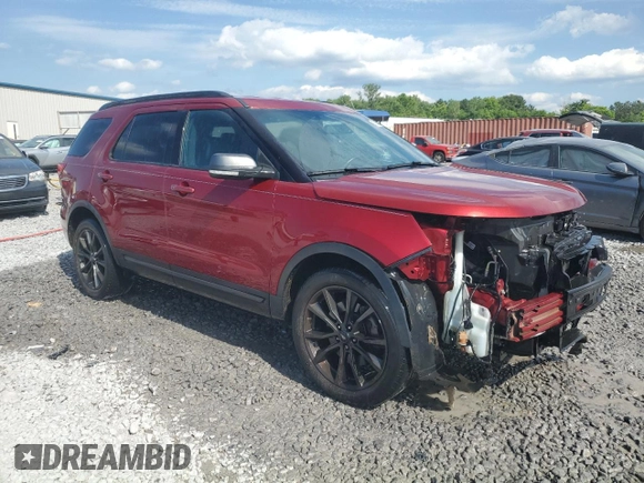 2017 Ford Explorer XLT z VIN 1FM5K7D88HGA84107, wystawiony jako Copart lot #57852825 z przebiegiem 106 997 mil mil oraz Szkoda całkowita • Salvage title. Historia ofert i sprzedaży dostępna na DreamBid. Obrazek 4.