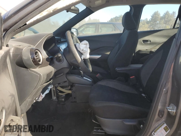 2020 Nissan Kicks SV with VIN 3N1CP5CV3LL550168, listed as a Copart auction lot 77074864 with 73,188 mi miles and Non Repairable. Bid and sale history available at DreamBid. Image 7.