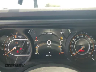 2024 Jeep Gladiator Mojave X с VIN 1C6JJTEG4RL120069, выставлен на аукционе Copart как лот 53950405 с пробегом 4 107 миль миль и Списание • Salvage title. История ставок и продаж доступна на DreamBid. Изображение 9.