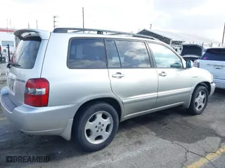 2005 Toyota Highlander with VIN JTEDP21A750053653, listed as a IAAI auction lot 41902774 with 172,421 mi miles. Bid and sale history available at carsss.com. Image 14.