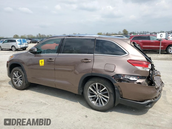 2018 Toyota Highlander SE with VIN 5TDKZRFH5JS276270, listed as a Copart auction lot 52291865 with 177,857 mi miles and Salvage title. Bid and sale history available at DreamBid. Image 2.