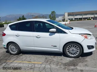 2013 Ford C-Max Energi SEL with VIN 1FADP5CU3DL555298, listed as a IAAI auction lot 41980253 with 191,811 mi miles. Bid and sale history available at carsss.com. Image 13.