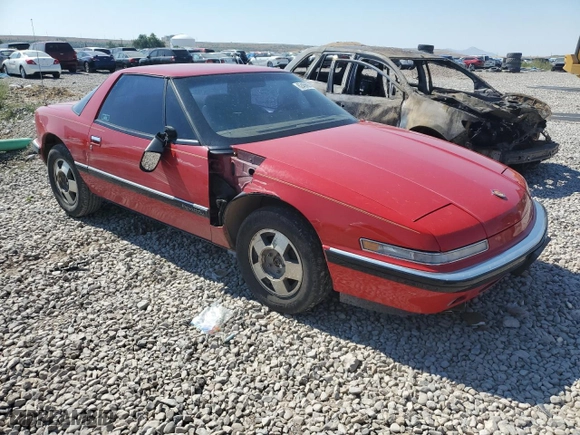 1989 Buick Reatta with VIN 1G4EC11C2KB906973, listed as a Copart auction lot 62456984 with 51,392 mi miles and Salvage Title. Bid and sale history available at carsss.com. Image 4.