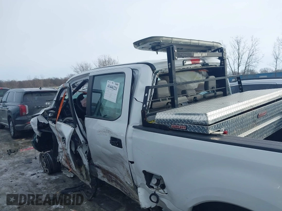 2017 Ford F-250 Lariat с VIN 1FT7W2B67HEB93143, выставлен на аукционе IAAI как лот 41446221 с пробегом 156 520 миль миль и . История ставок и продаж доступна на DreamBid. Изображение 6.