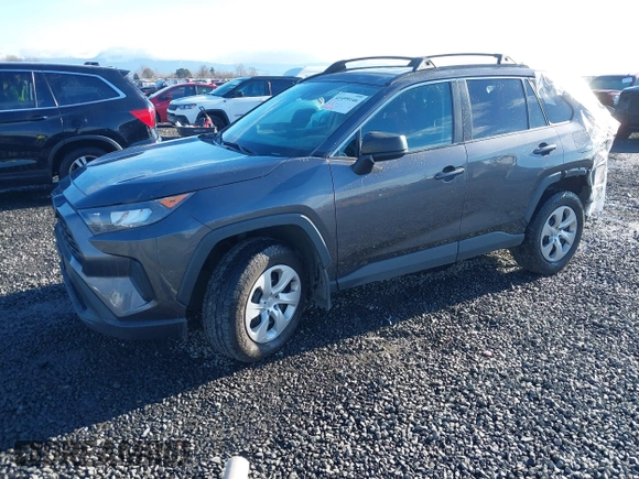 2019 Toyota RAV4 LE with VIN 2T3F1RFV0KW019791, listed as a IAAI auction lot 41499146 with 84,175 mi miles. Bid and sale history available at carsss.com. Image 2.